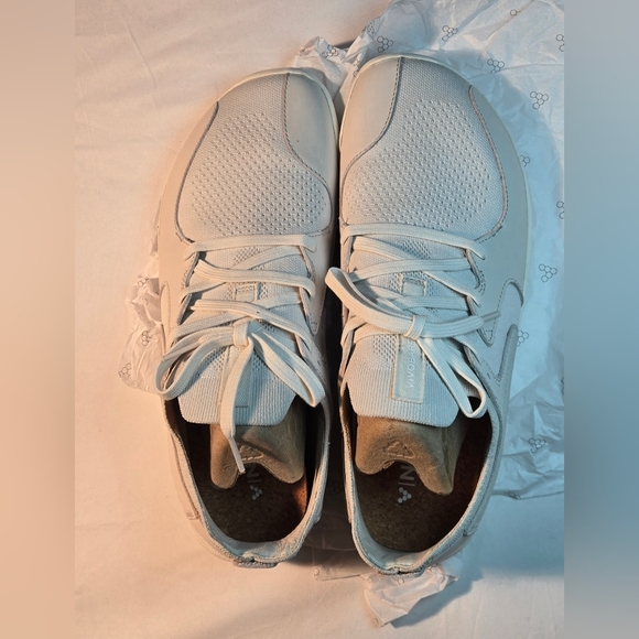 Not For Sale Vivo barefoot Men's White Sneakers